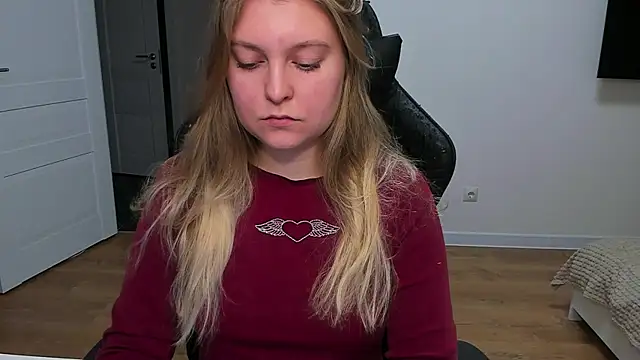 Snapshot of stacy_miracle chatting on November 26, 3:35 pm stacy miracle online show from November 26, 3:35 pm