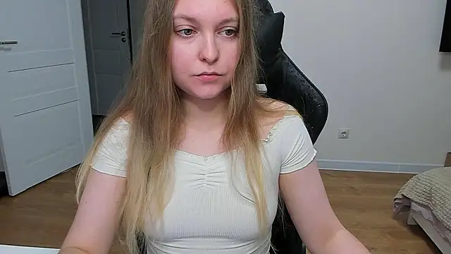 Snapshot of stacy_miracle chatting on February 21, 4:52 pm stacy miracle online show from February 21, 4:52 pm