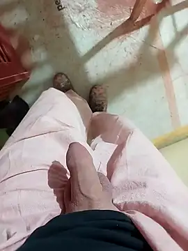 Snapshot of GeilerSchweizer chatting on January 21, 1:00 pm GeilerSchweizer online show from January 21, 1:00 pm