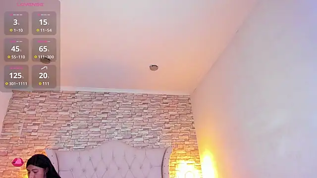 Snapshot of Lucia-sex chatting on December 18, 8:14 pm Lucia-sex online show from December 18, 8:14 pm