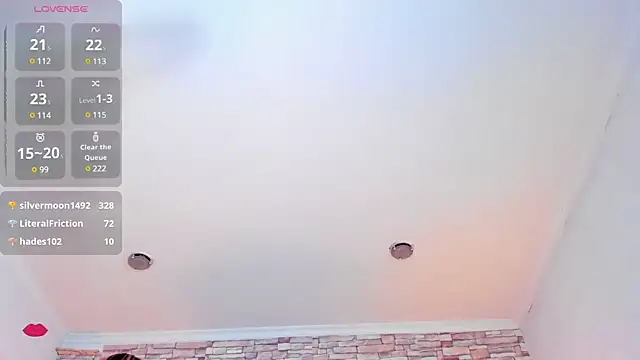 Snapshot of Lucia-sex chatting on February 15, 8:01 pm Lucia-sex online show from February 15, 8:01 pm