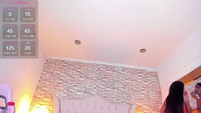 Snapshot of Lucia-sex chatting on February 20, 8:14 pm Lucia-sex online show from February 20, 8:14 pm