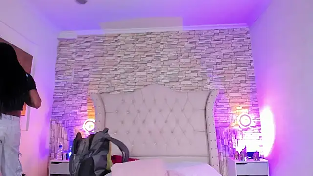 Snapshot of Lucia-sex chatting on January 13, 8:03 pm Lucia-sex online show from January 13, 8:03 pm