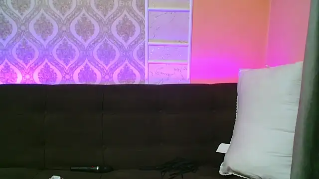 Snapshot of Bet_Lu chatting on January 16, 2:19 am Bet Lu online show from January 16, 2:19 am