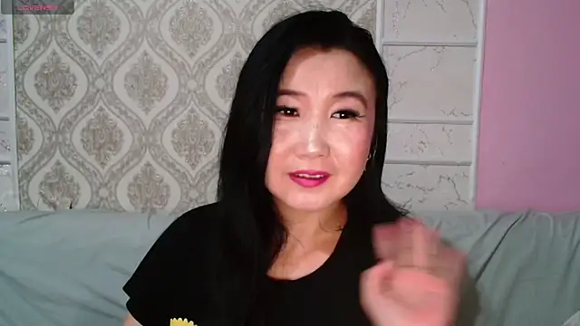 Snapshot of Bet_Lu chatting on September 20, 5:52 am Bet Lu online show from September 20, 5:52 am