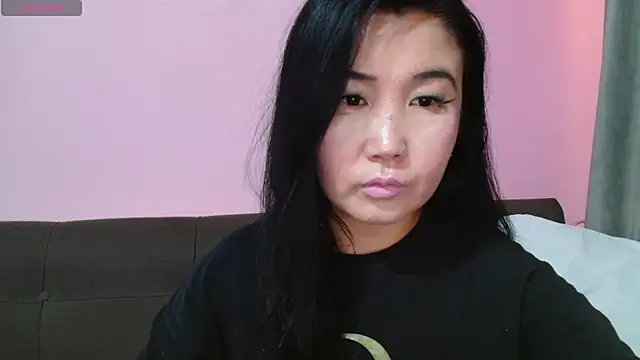 Snapshot of Bet_Lu chatting on October 15, 4:34 am Bet Lu online show from October 15, 4:34 am