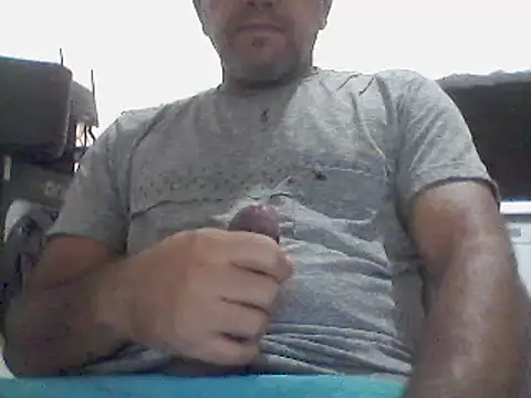 Snapshot of marronzinho23c chatting on January 21, 6:34 pm marronzinho23c online show from January 21, 6:34 pm