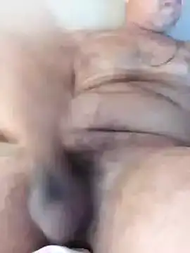 Snapshot of marronzinho23c chatting on February 21, 8:16 pm marronzinho23c online show from February 21, 8:16 pm