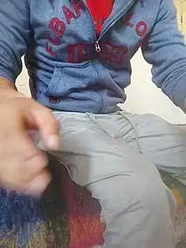 PepeCharlie27 online show from April 10, 9:47 am