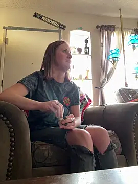 Snapshot of ClumsyLink chatting on February 27, 11:27 pm ClumsyLink online show from February 27, 11:27 pm