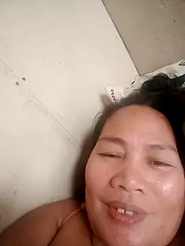 Snapshot of Sofiafuckbabes chatting on January 17, 7:08 am Sofiafuckbabes online show from January 17, 7:08 am