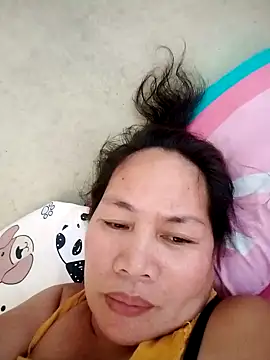 Snapshot of Sofiafuckbabes chatting on January 23, 7:11 am Sofiafuckbabes online show from January 23, 7:11 am