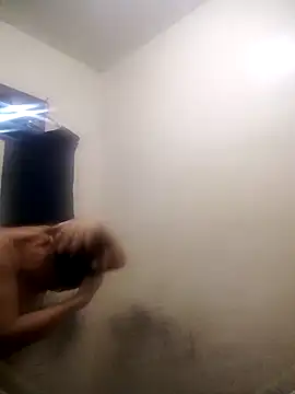 Snapshot of Sofiafuckbabes chatting on March 4, 12:39 am Sofiafuckbabes online show from March 4, 12:39 am