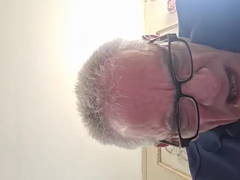 Snapshot of highstepper500 chatting on September 9, 9:58 pm highstepper500 online show from September 9, 9:58 pm