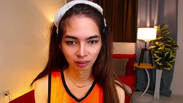 AlluringKIRSTEN online show from February 1, 7:56 pm