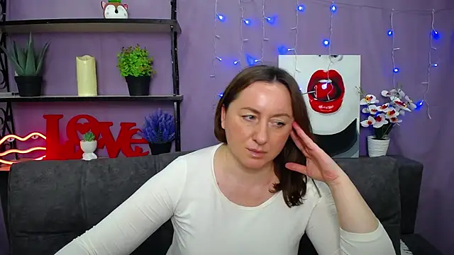 Abby Taylorr online show from March 13, 1:18 pm