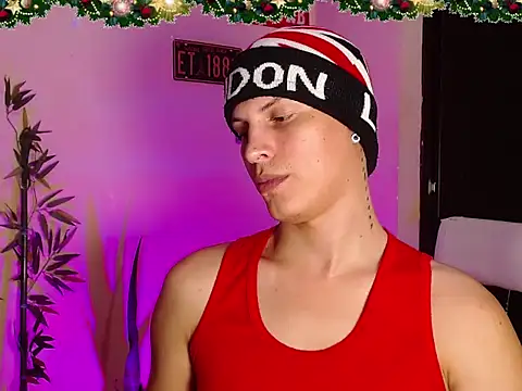 Snapshot of DavidNeill chatting on December 23, 10:33 pm DavidNeill online show from December 23, 10:33 pm