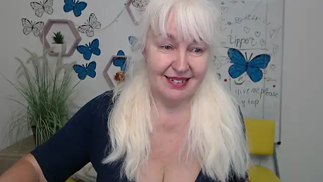 BlondyLeeBest online show from March 16, 4:30 am