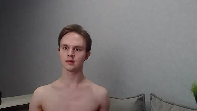 Snapshot of MartinMendez chatting on February 5, 3:20 pm MartinMendez online show from February 5, 3:20 pm