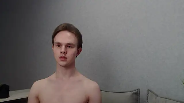 Snapshot of MartinMendez chatting on February 7, 3:41 pm MartinMendez online show from February 7, 3:41 pm