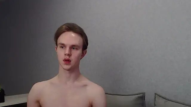 Snapshot of MartinMendez chatting on February 13, 8:59 am MartinMendez online show from February 13, 8:59 am