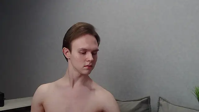 Snapshot of MartinMendez chatting on February 18, 3:21 pm MartinMendez online show from February 18, 3:21 pm