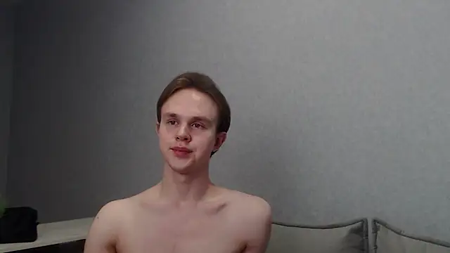 Snapshot of MartinMendez chatting on March 4, 3:48 pm MartinMendez online show from March 4, 3:48 pm