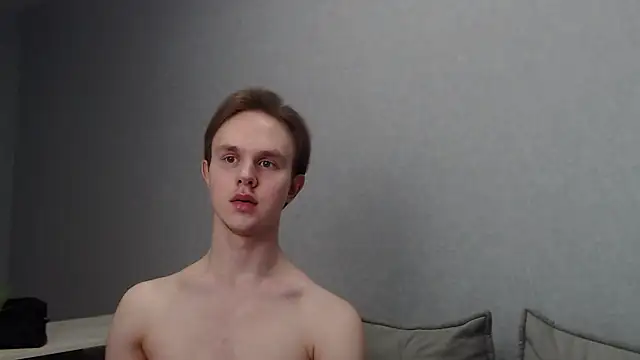 Snapshot of MartinMendez chatting on March 6, 3:13 pm MartinMendez online show from March 6, 3:13 pm