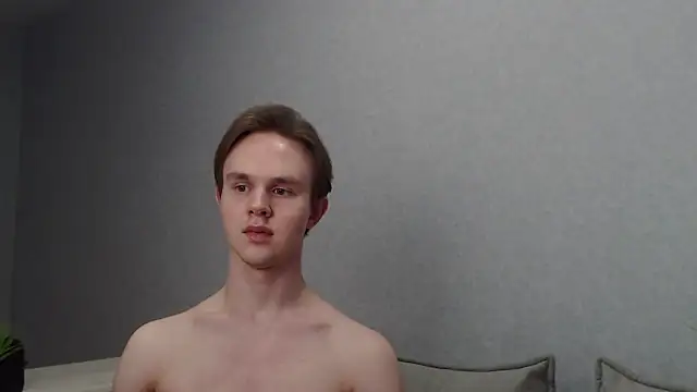 Snapshot of MartinMendez chatting on March 16, 3:50 pm MartinMendez online show from March 16, 3:50 pm