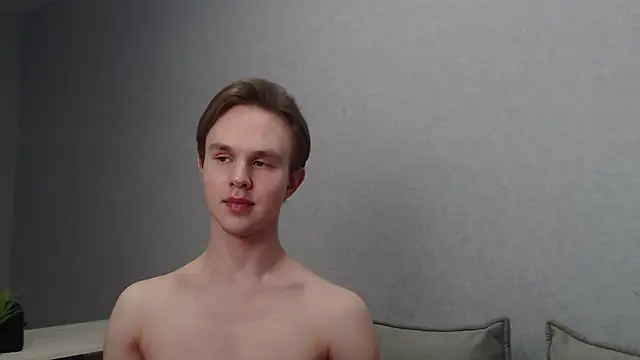 Snapshot of MartinMendez chatting on March 16, 6:55 pm MartinMendez online show from March 16, 6:55 pm