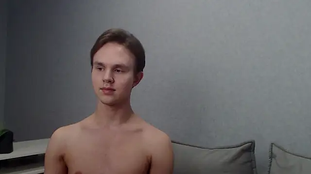 Snapshot of MartinMendez chatting on March 20, 6:20 pm MartinMendez online show from March 20, 6:20 pm