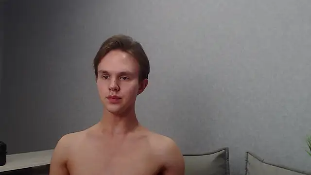 Snapshot of MartinMendez chatting on March 22, 3:42 pm MartinMendez online show from March 22, 3:42 pm