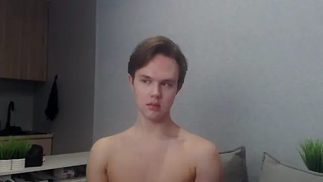 MartinMendez online show from February 21, 10:49 am