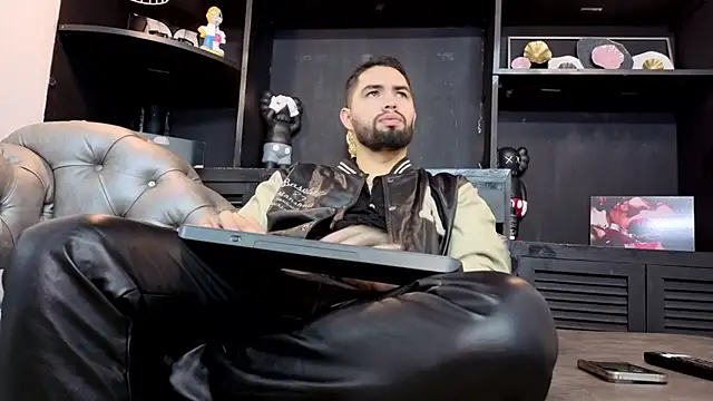 matteosantos online show from March 10, 12:32 pm