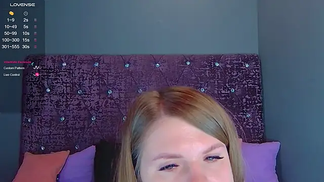 NoraBigAss online show from December 22, 11:31 pm