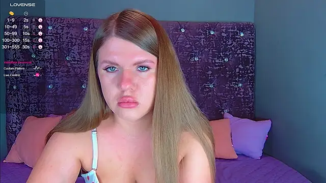 NoraBigAss online show from February 3, 1:09 am