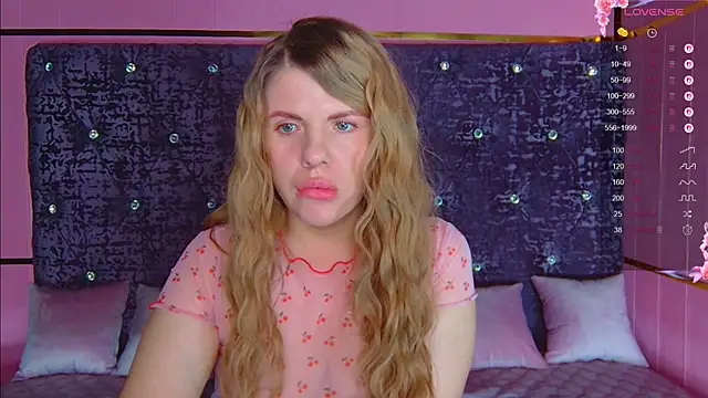 NoraBigAss online show from April 9, 3:28 am