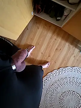 Papiercedbisex online show from April 6, 2:18 pm