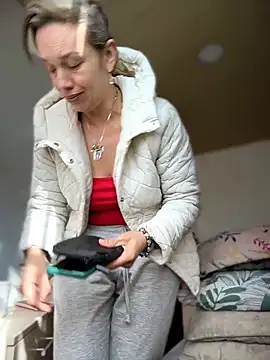 sexymarilyncolombia online show from February 10, 1:37 pm