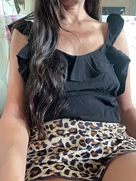 SHARONRodrig online show from September 14, 1:54 pm