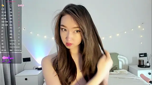  luna 022 online show from September 15, 4:23 am