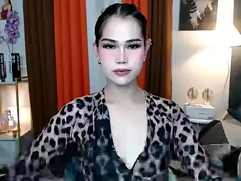 Snapshot of CheskaVenice5 chatting on October 3, 8:22 am CheskaVenice5 online show from October 3, 8:22 am