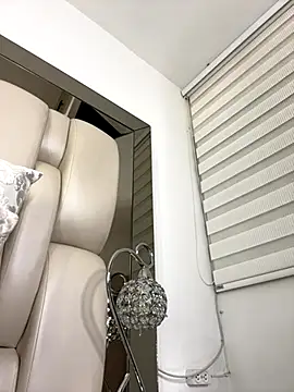 ALISSON FOXXX1 online show from November 20, 11:04 pm