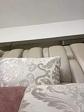 ALISSON FOXXX1 online show from December 4, 11:57 pm