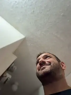 JonJ0 online show from August 1, 10:52 pm