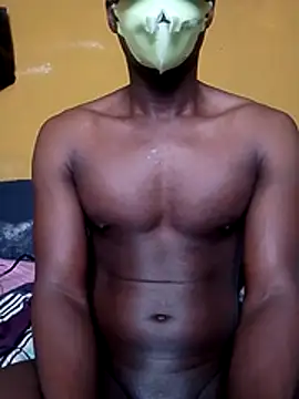 LULE37587001 online show from December 4, 5:50 am