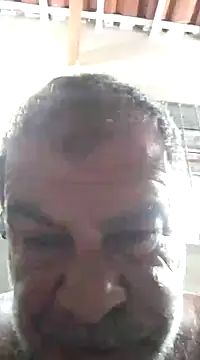 Snapshot of Peludo173317 chatting on December 5, 1:25 am Peludo173317 online show from December 5, 1:25 am