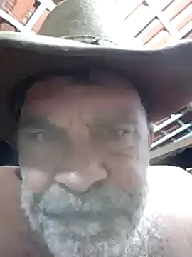 Snapshot of Peludo173317 chatting on March 21, 1:45 pm Peludo173317 online show from March 21, 1:45 pm