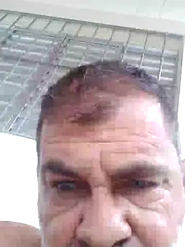 Snapshot of Peludo173317 chatting on September 30, 6:24 pm Peludo173317 online show from September 30, 6:24 pm