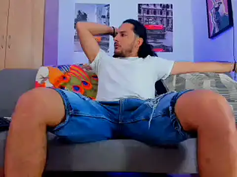 Snapshot of tuyo1995 chatting on May 29, 5:00 pm tuyo1995 online show from May 29, 5:00 pm